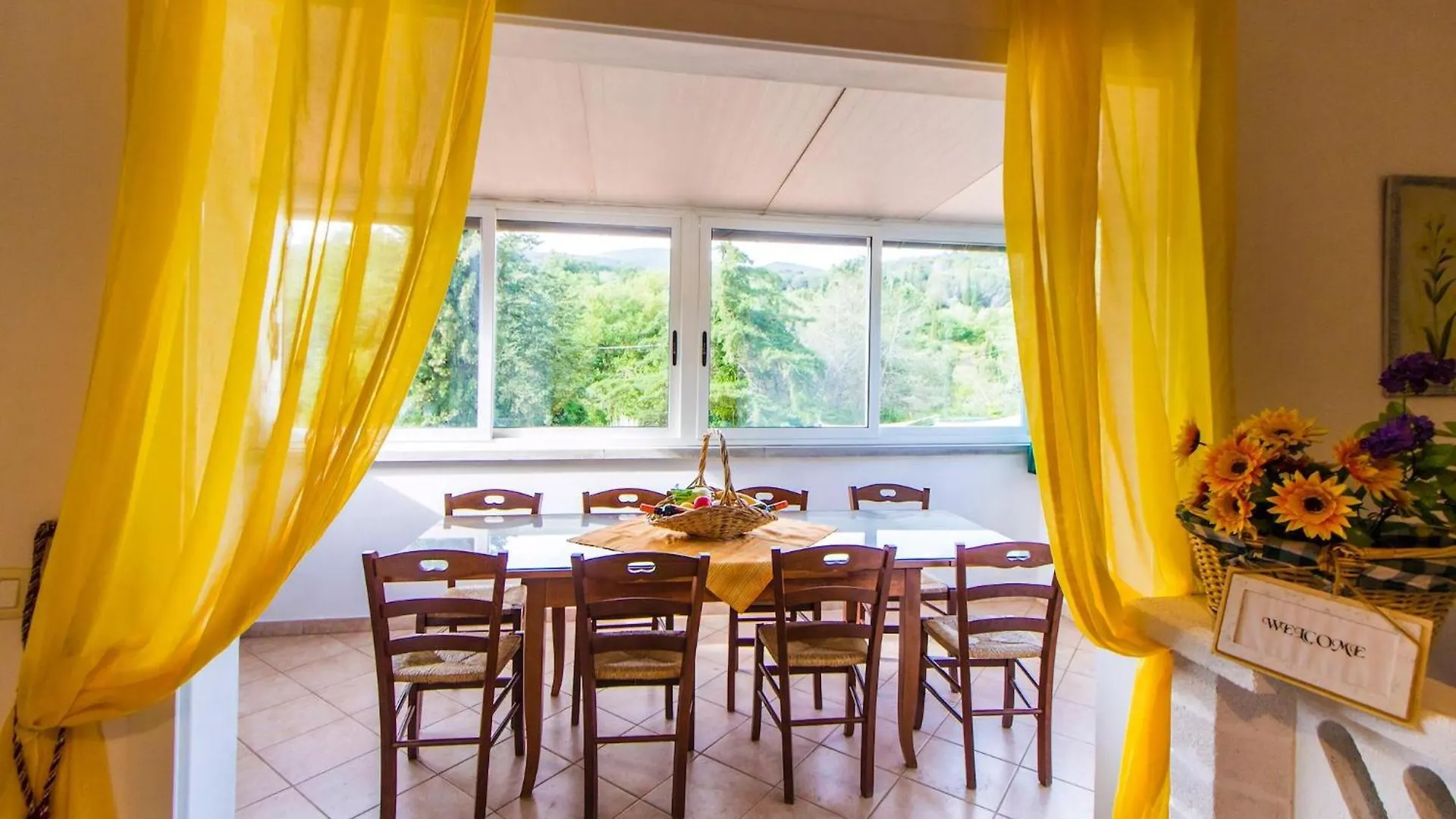 Hébergement de vacances Schoenes Ferienhaus In Capiglia Marittimma Campiglia Marittima Italie
